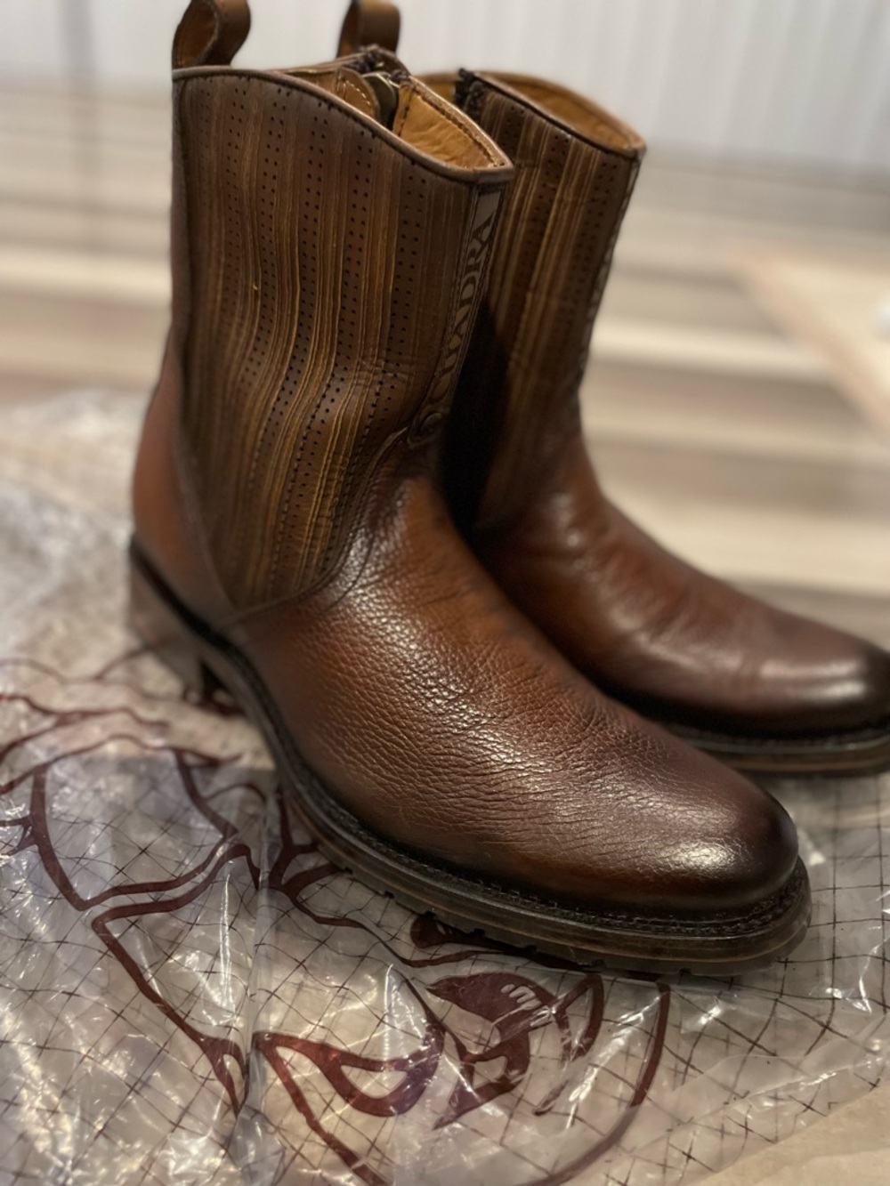 CUADRA / Men's Brown Leather Western Pull-On Boots with side zipper